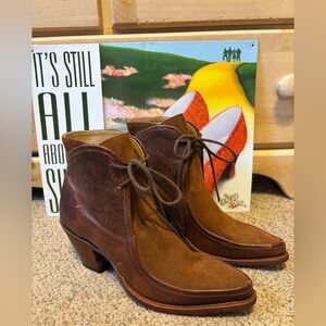 Australian Luxe Collective Brown Leather Ankle Boots